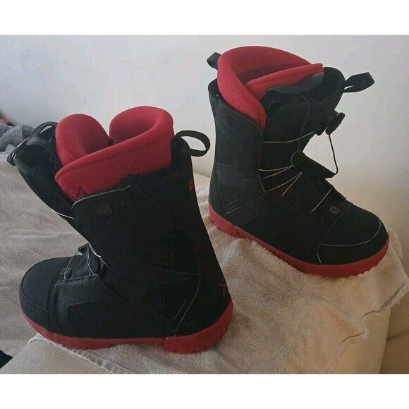 Men's Salomon Titan M1 Black Red Snowboard Boots 7.5US 7UK in GREAT Condition!! - Picture 3 of 9